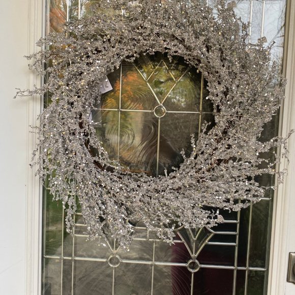 NWT GlucksteinHome 20" Crystal Wreath *Lights up* - Picture 4 of 8